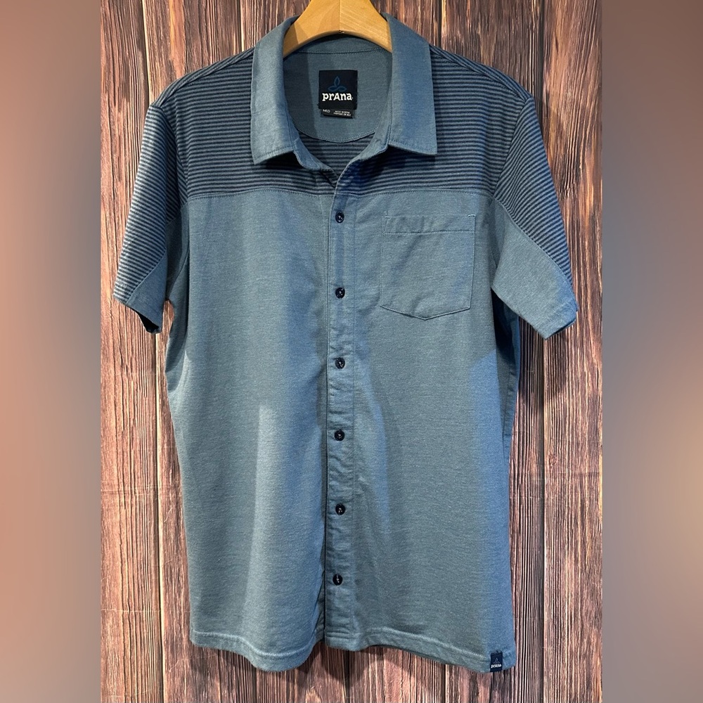 Prana Men's Teal Blue Casual Button Down Shirt - Size Medium